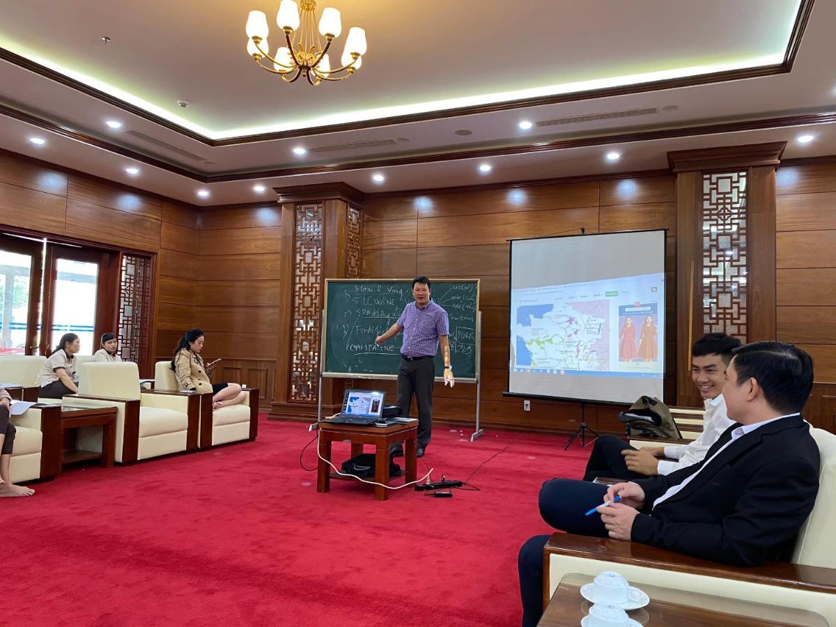 Khách Sạn A1 Lạng Sơn Lang Son Exterior foto