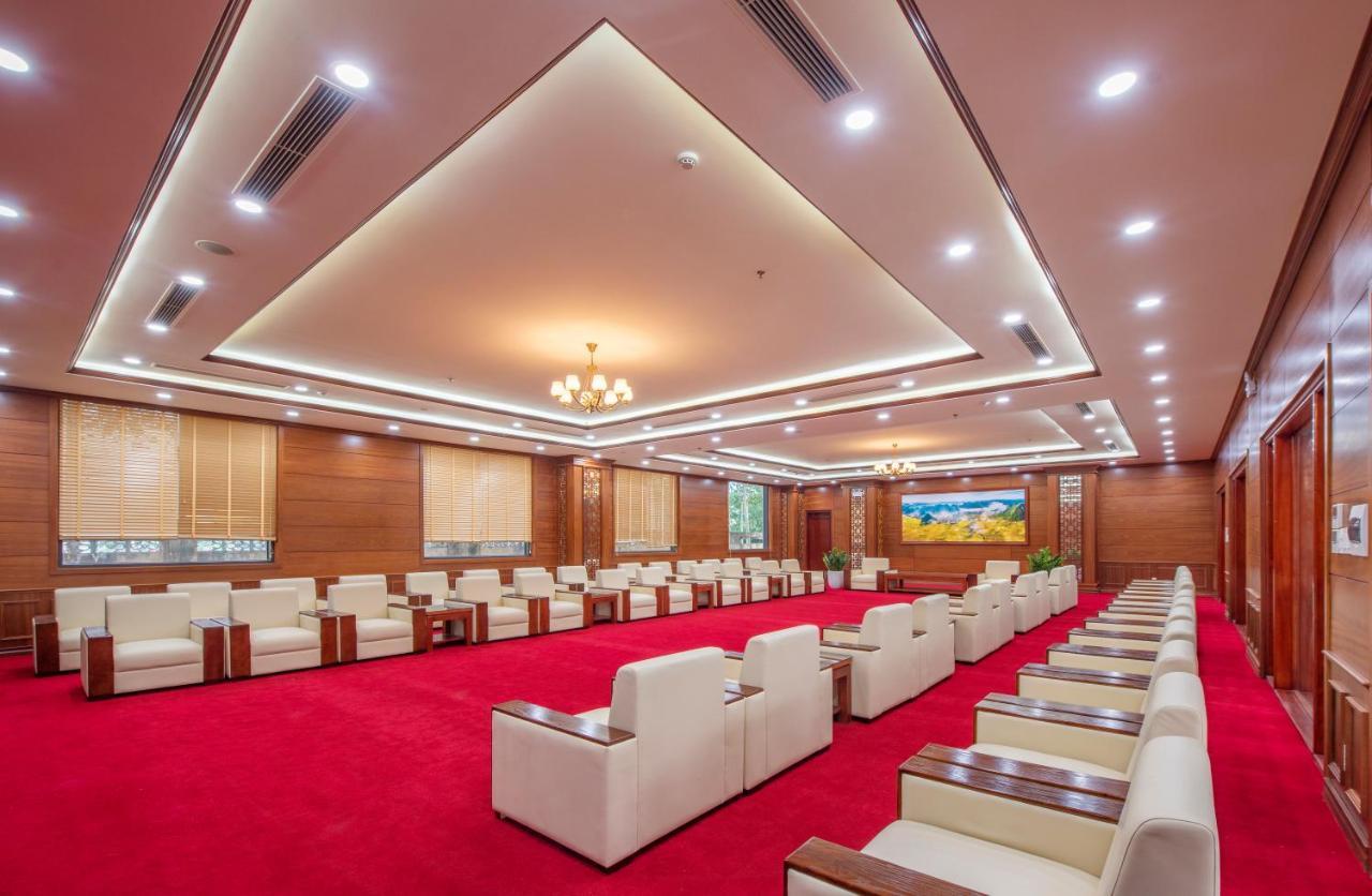 Khách Sạn A1 Lạng Sơn Lang Son Exterior foto